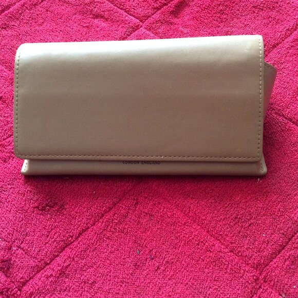 BURBERRY Large Tan Leather Sun Glass Eyeglass Case - Picture 1 of 6